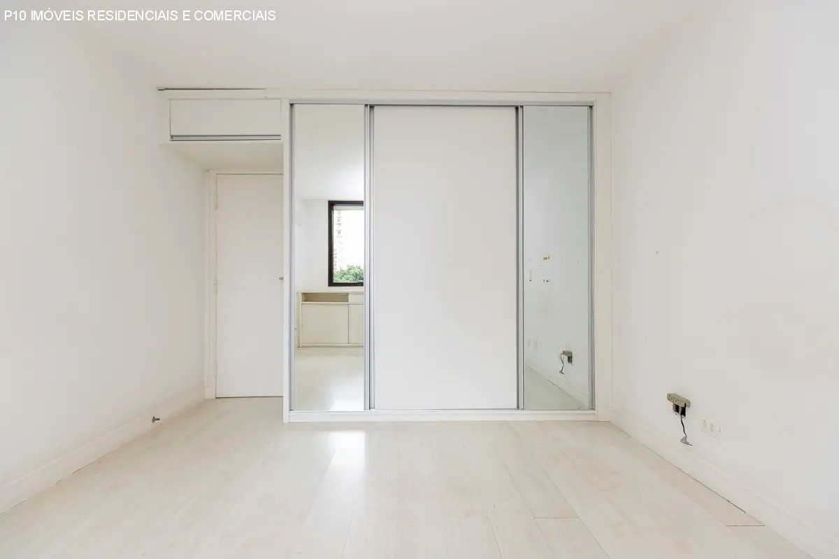 Apartamento à venda com 3 quartos, 144m² - Foto 16