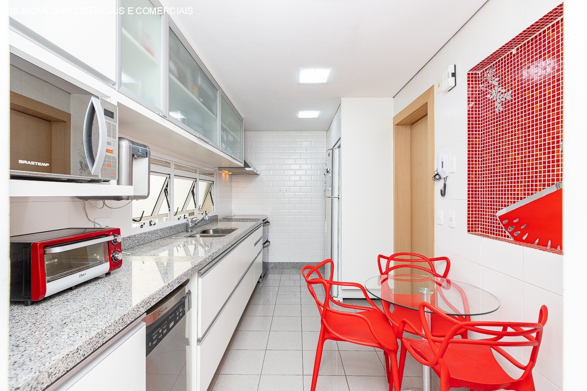 Apartamento à venda com 3 quartos, 137m² - Foto 20