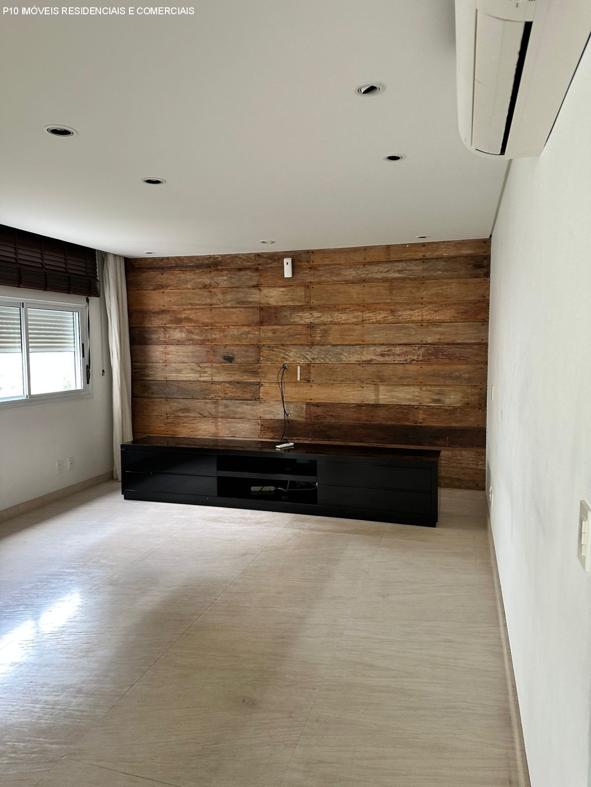 Apartamento à venda com 3 quartos, 211m² - Foto 13