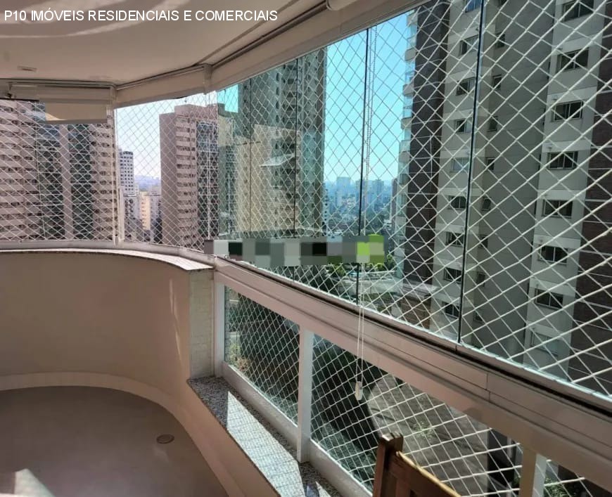 Apartamento à venda com 3 quartos, 90m² - Foto 2