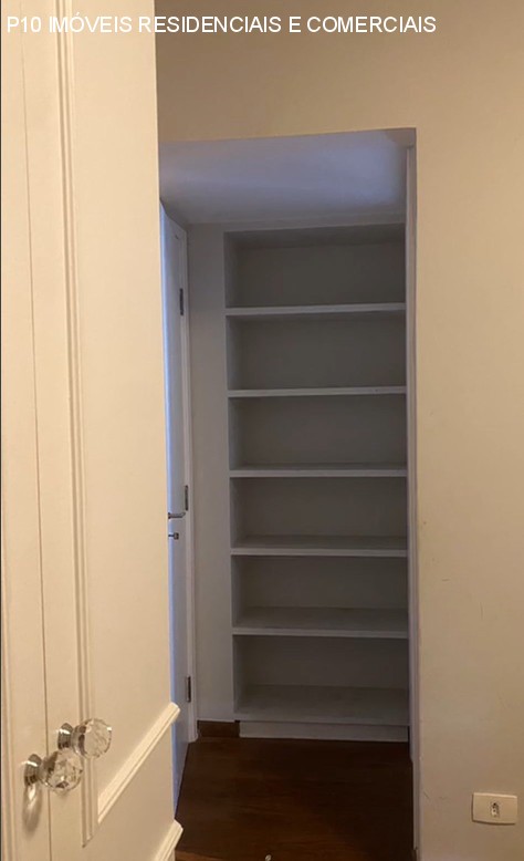 Apartamento à venda com 3 quartos, 196m² - Foto 11