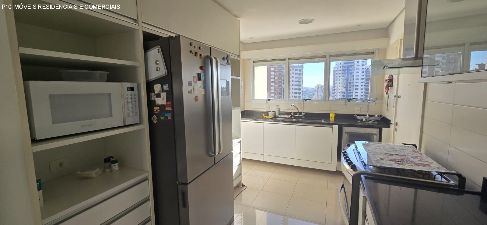 Apartamento à venda com 4 quartos, 211m² - Foto 13