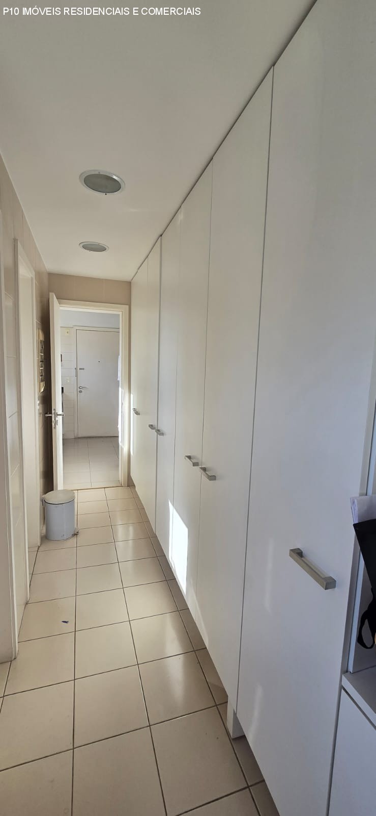 Apartamento à venda com 4 quartos, 211m² - Foto 16