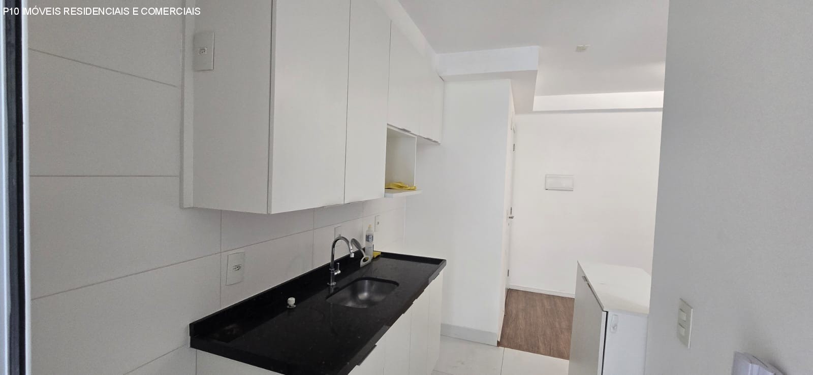 Apartamento à venda com 2 quartos, 67m² - Foto 13