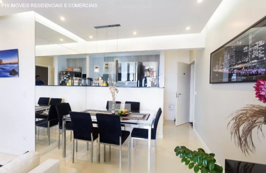 Apartamento à venda com 2 quartos, 69m² - Foto 2