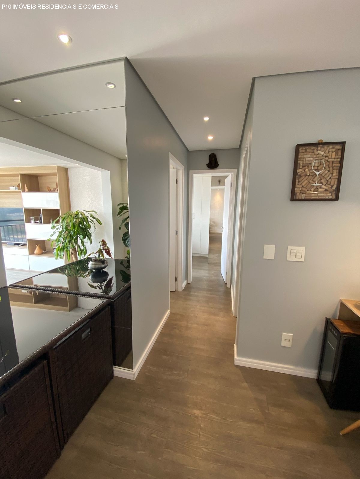 Apartamento à venda com 2 quartos, 67m² - Foto 11