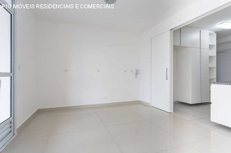 Apartamento à venda com 3 quartos, 214m² - Foto 11