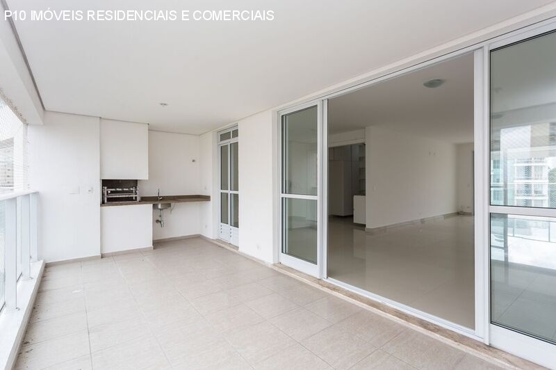 Apartamento à venda com 3 quartos, 214m² - Foto 2