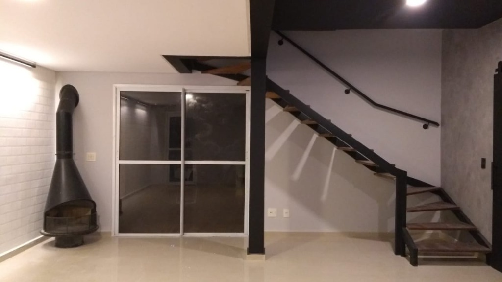 Casa de Condomínio à venda com 3 quartos, 157m² - Foto 2