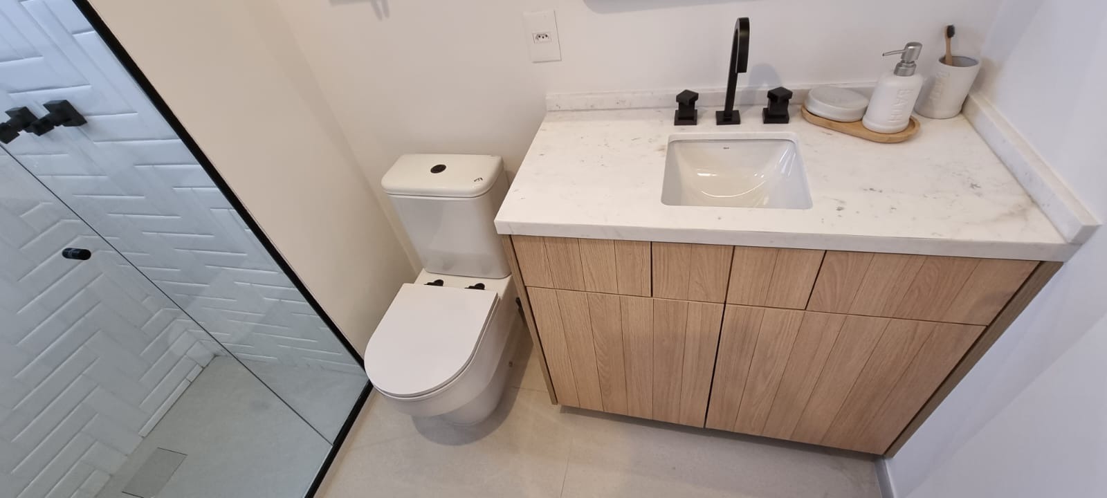 Apartamento à venda com 4 quartos, 145m² - Foto 16