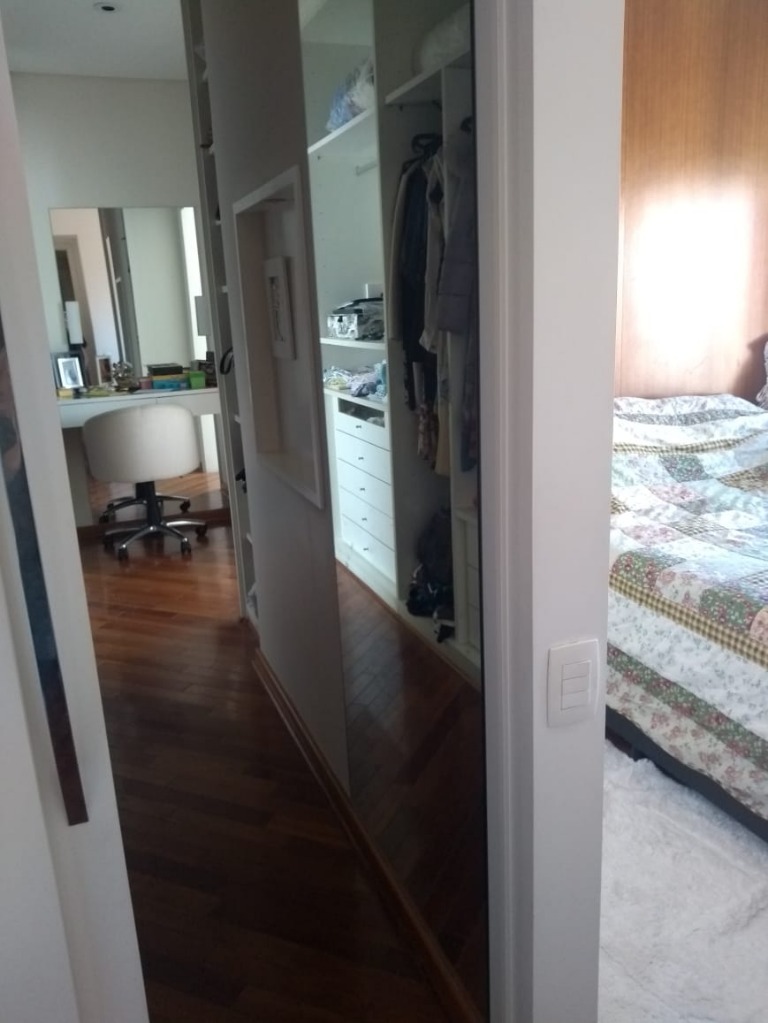 Apartamento à venda com 3 quartos, 260m² - Foto 7