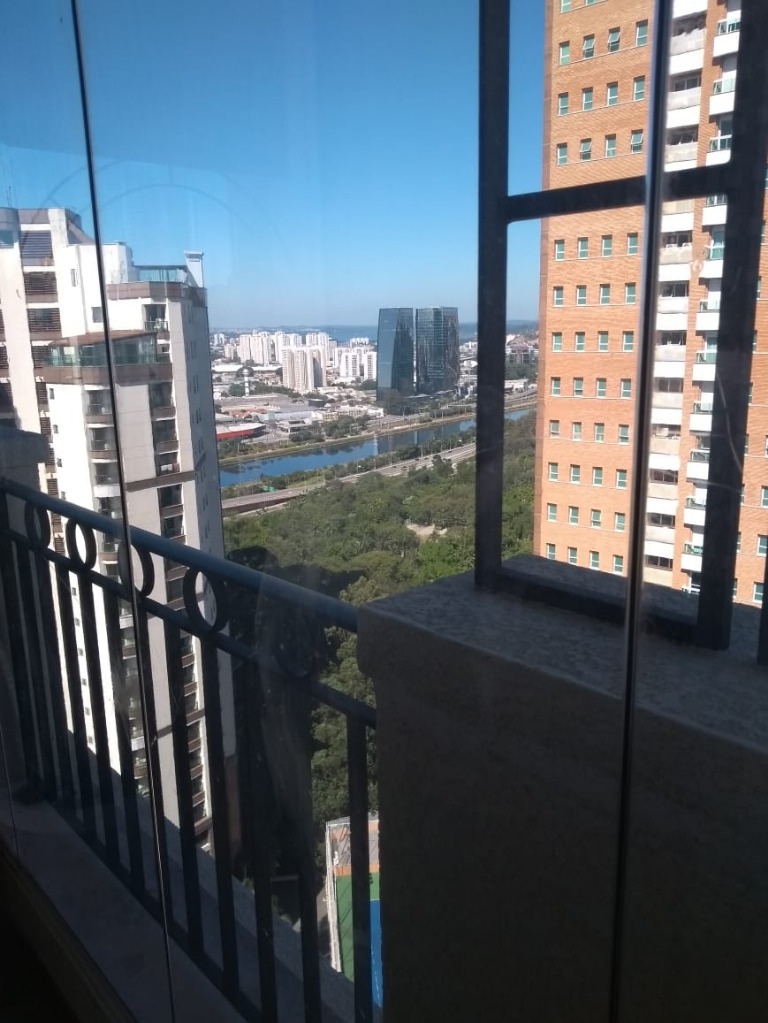 Apartamento à venda com 3 quartos, 260m² - Foto 9