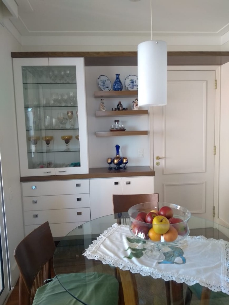 Apartamento à venda com 3 quartos, 260m² - Foto 11