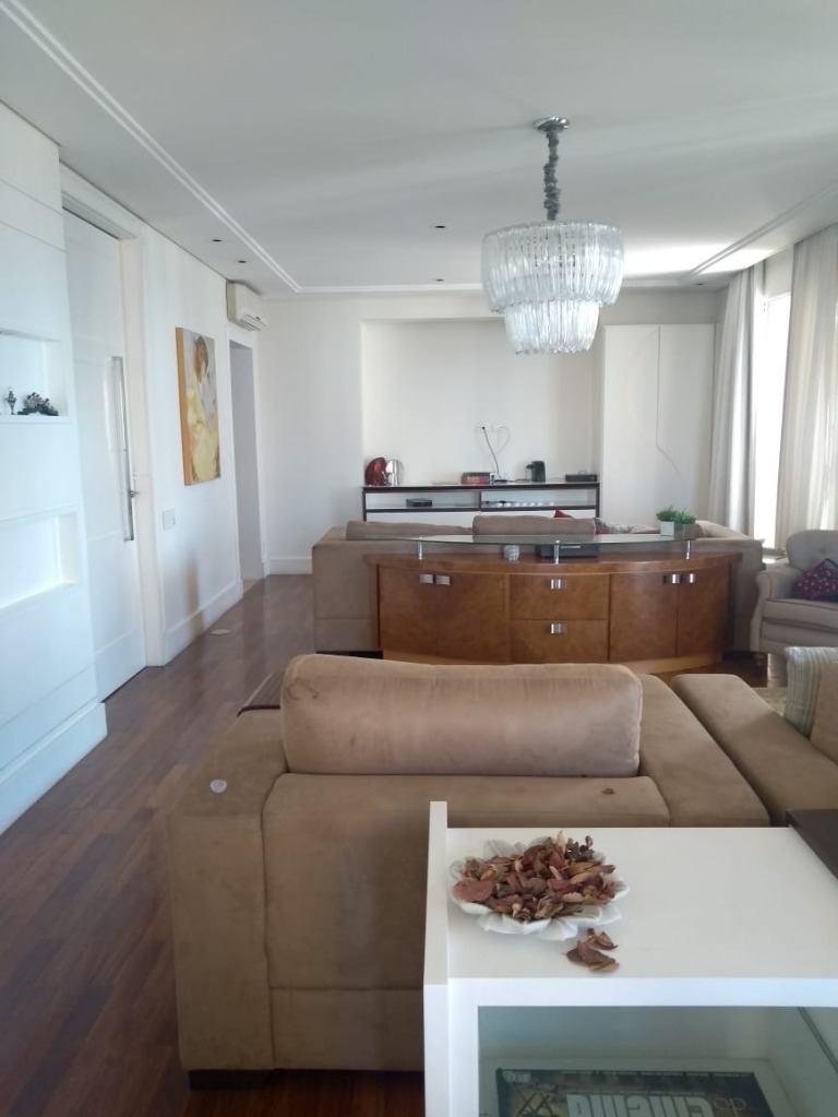 Apartamento à venda com 3 quartos, 260m² - Foto 12