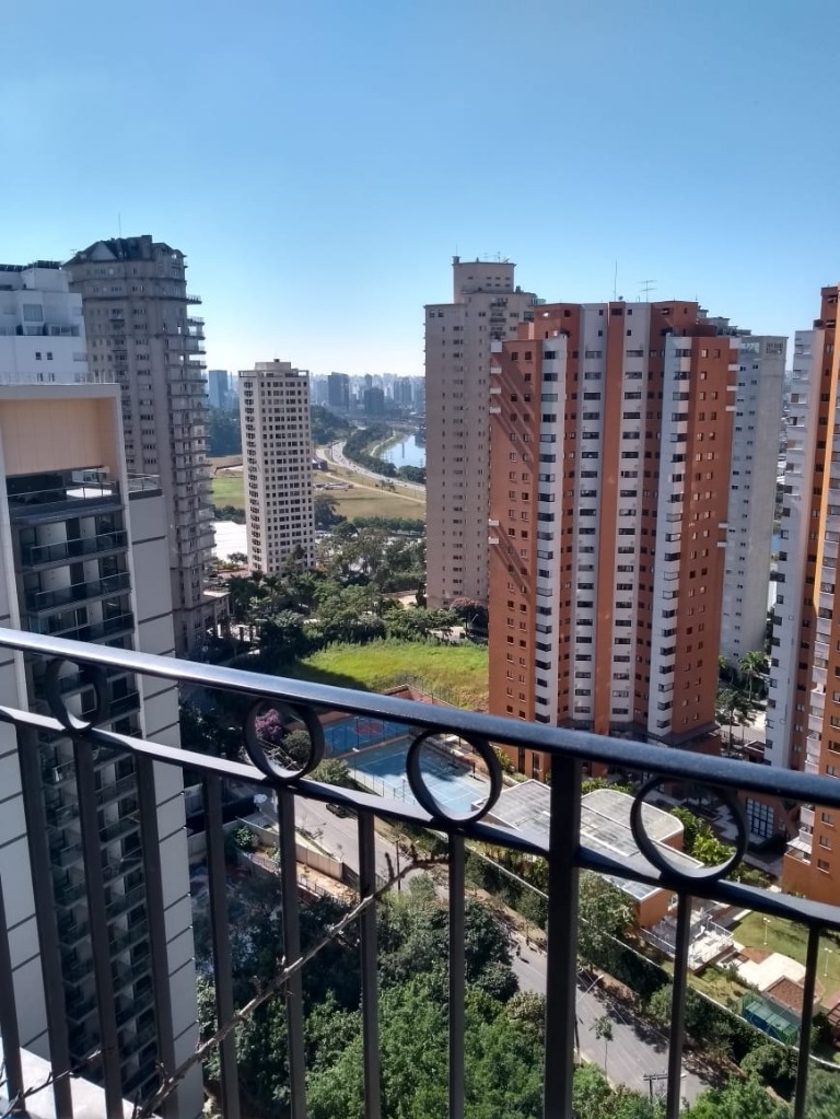 Apartamento à venda com 3 quartos, 260m² - Foto 16