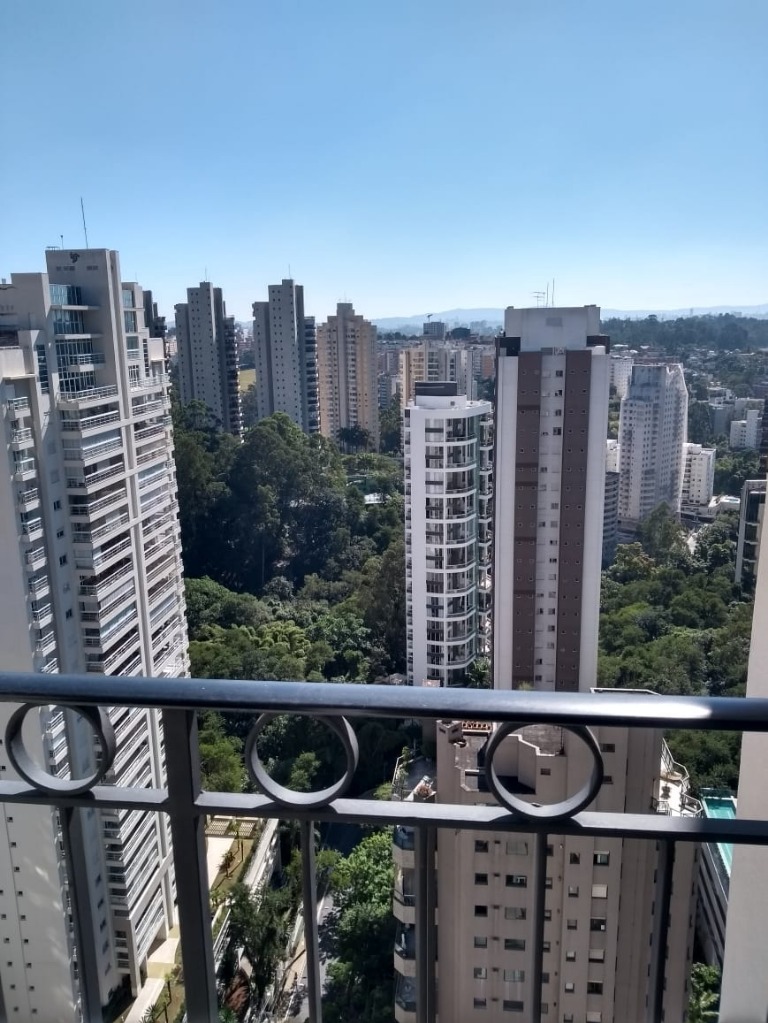 Apartamento à venda com 3 quartos, 260m² - Foto 18