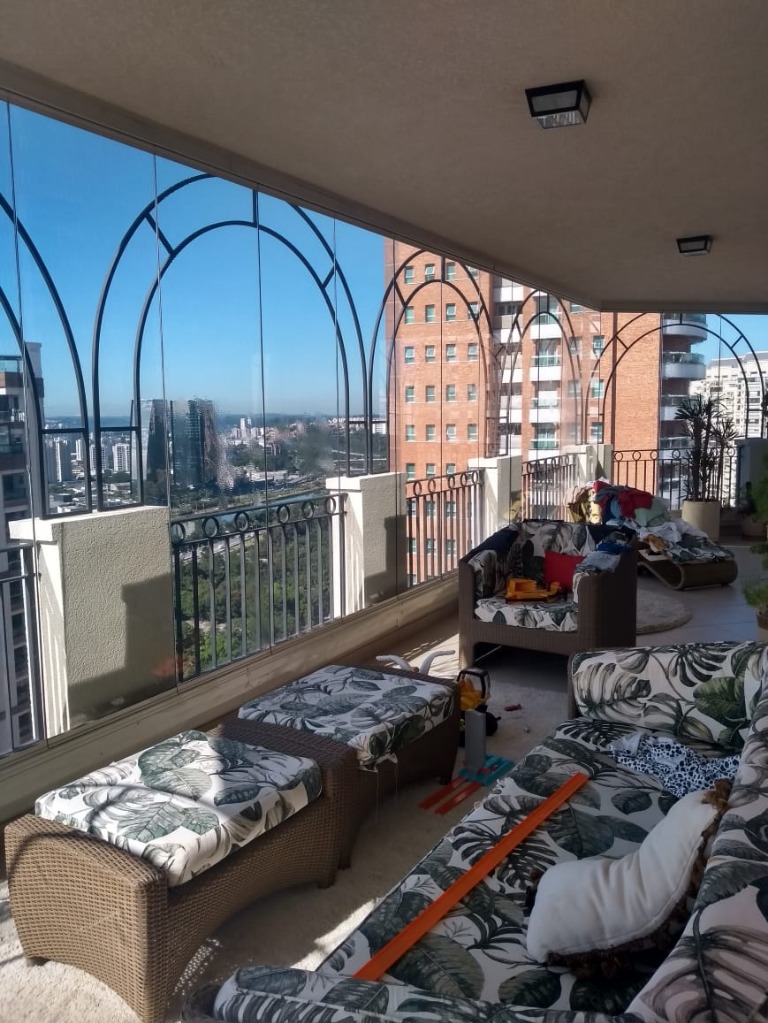 Apartamento à venda com 3 quartos, 260m² - Foto 1