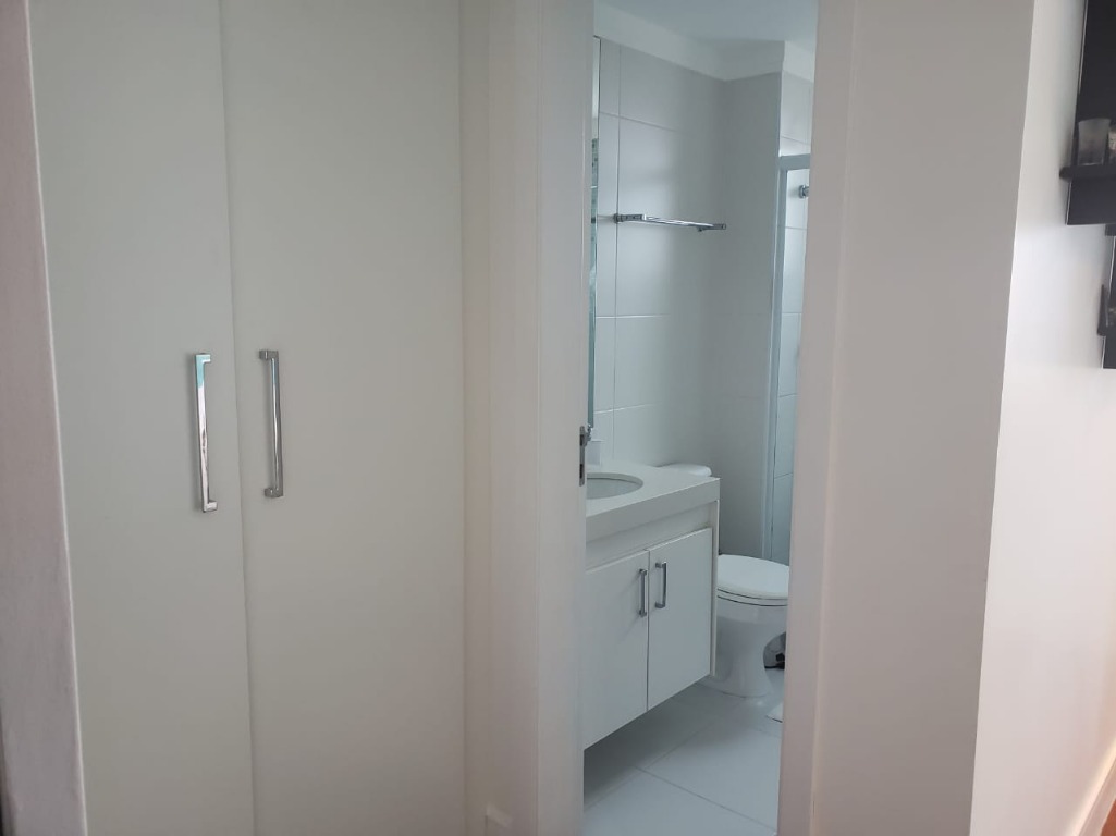 Apartamento à venda com 4 quartos, 223m² - Foto 9