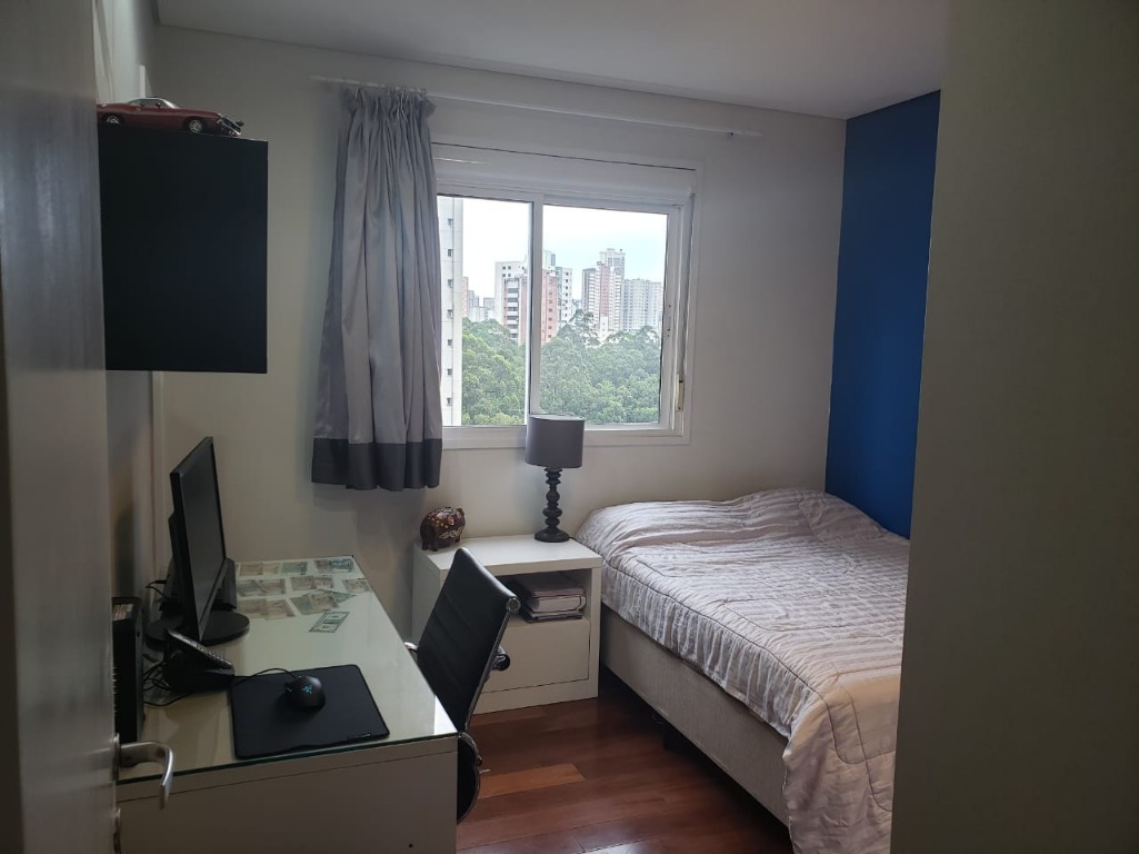 Apartamento à venda com 4 quartos, 223m² - Foto 14