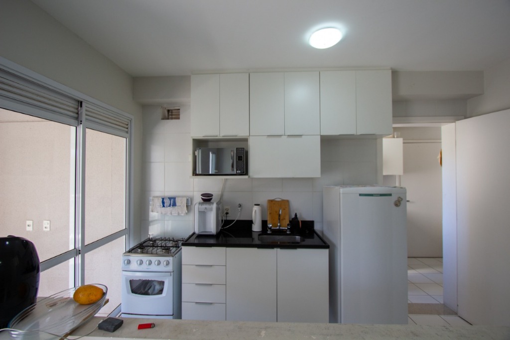 Apartamento à venda com 2 quartos, 79m² - Foto 7