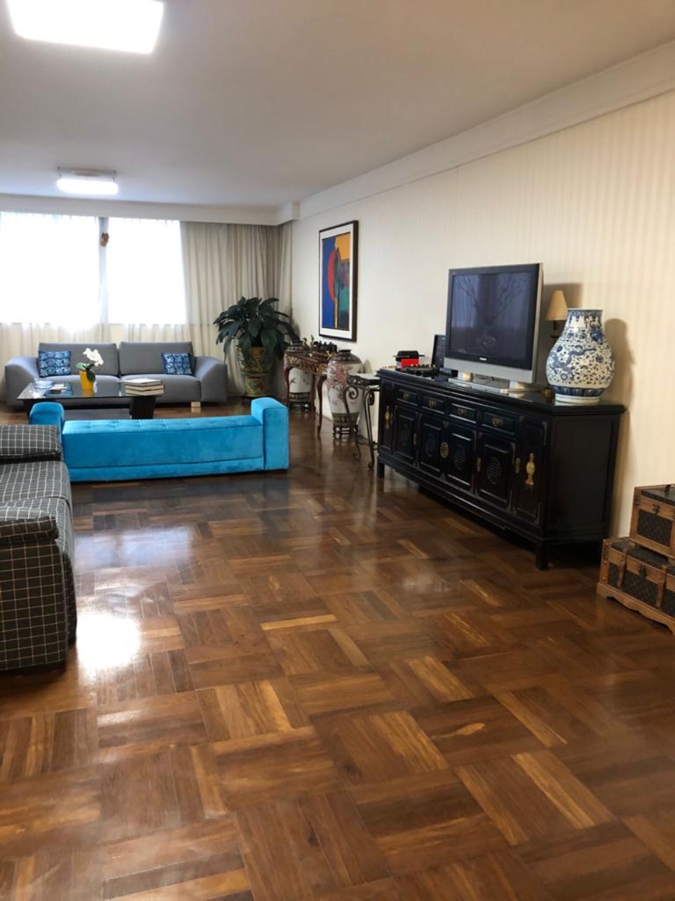 Apartamento à venda com 4 quartos, 382m² - Foto 2