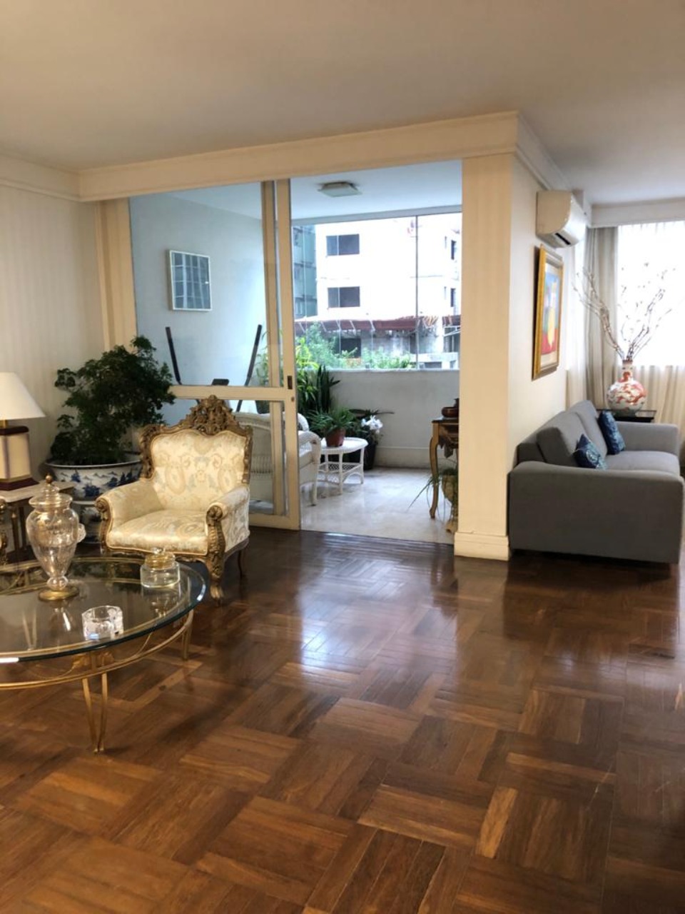 Apartamento à venda com 4 quartos, 382m² - Foto 9