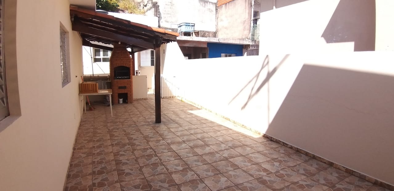 Casa à venda com 3 quartos, 415m² - Foto 1