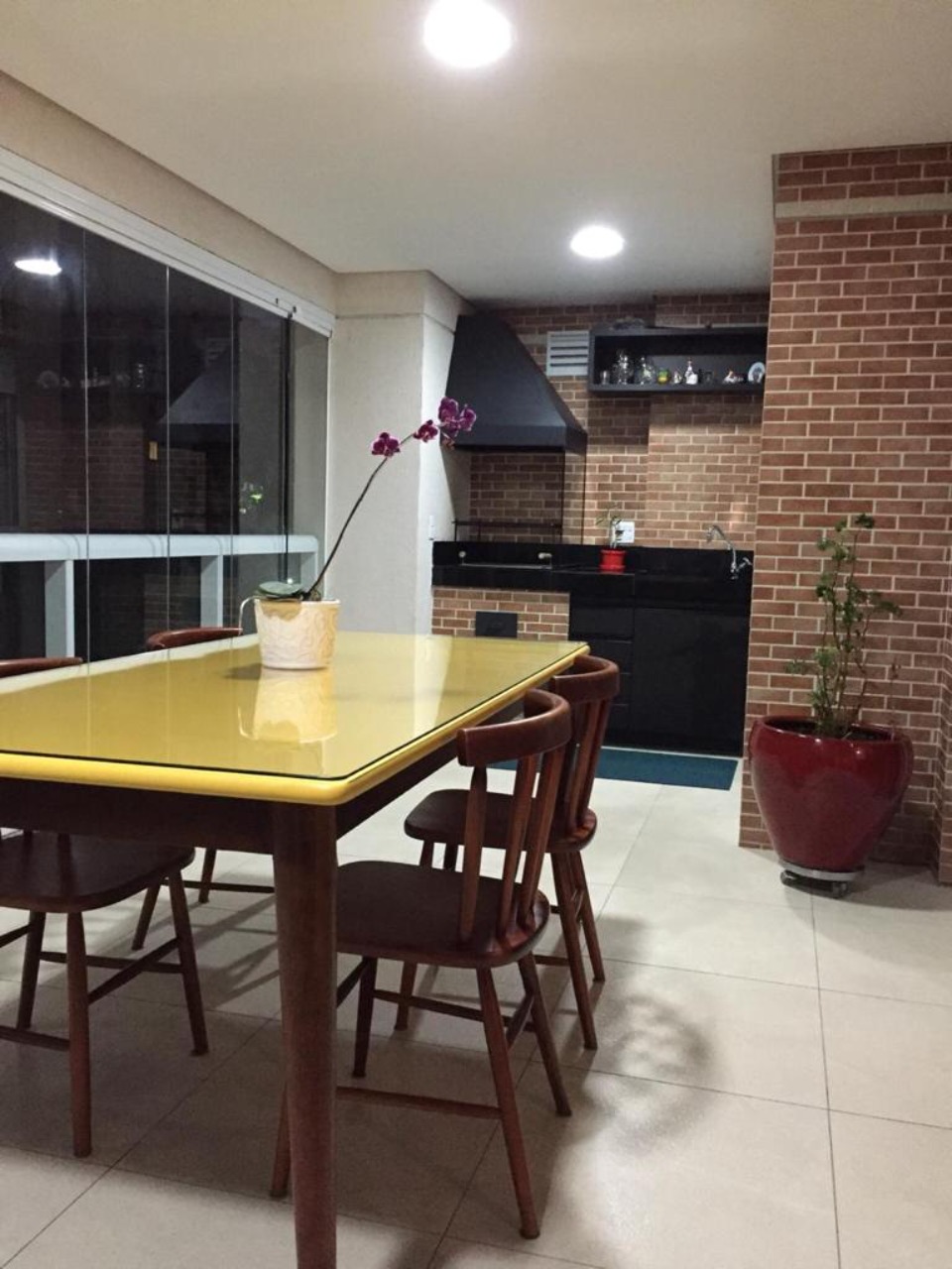 Apartamento à venda com 3 quartos, 104m² - Foto 1