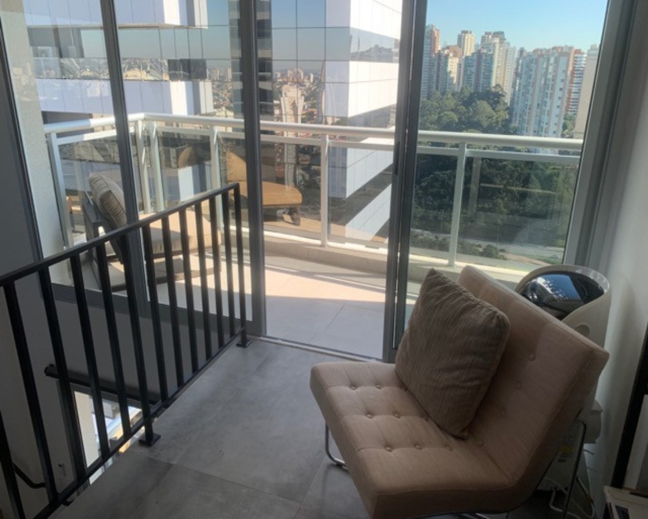 Apartamento à venda com 1 quarto, 98m² - Foto 4