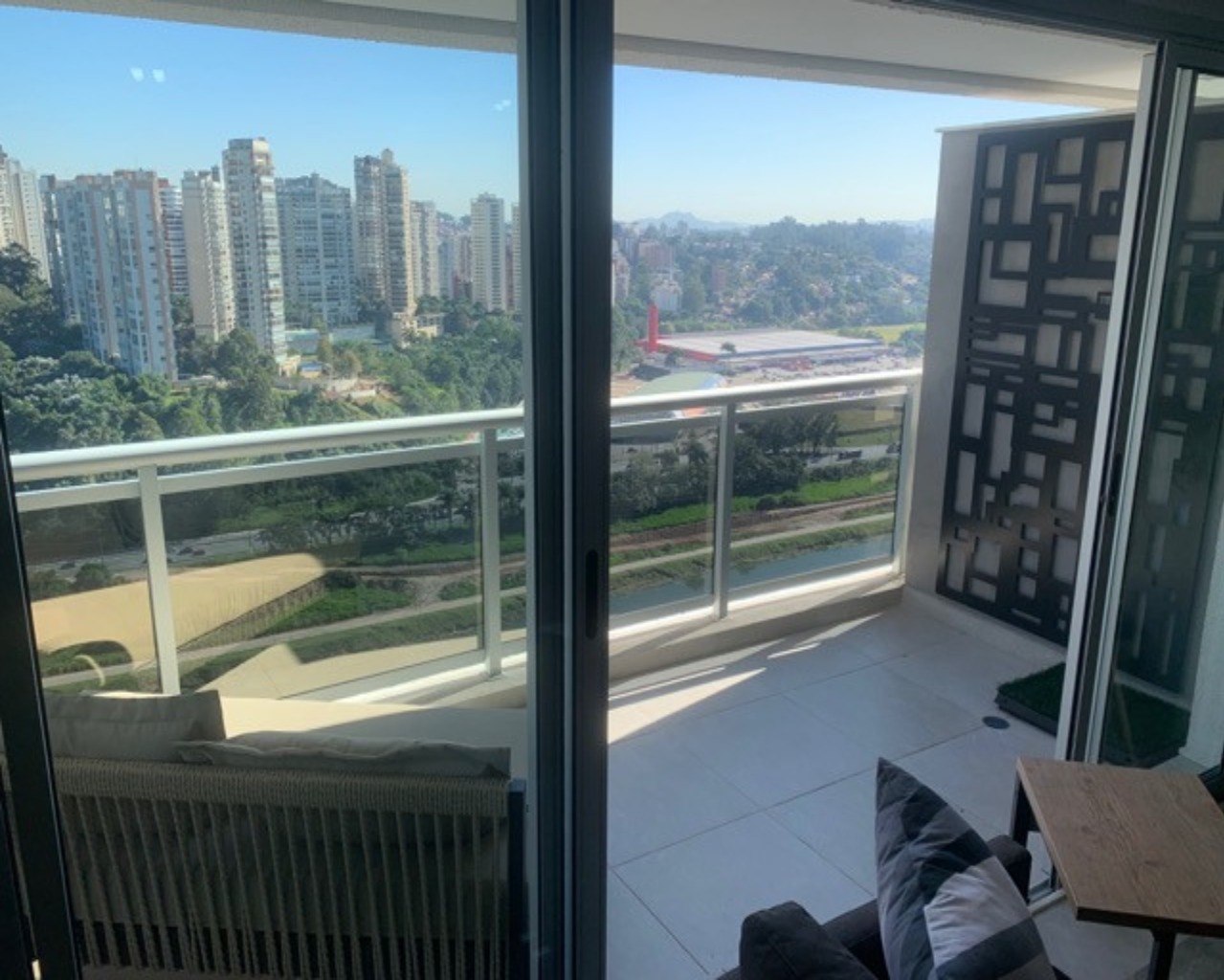 Apartamento à venda com 1 quarto, 98m² - Foto 10