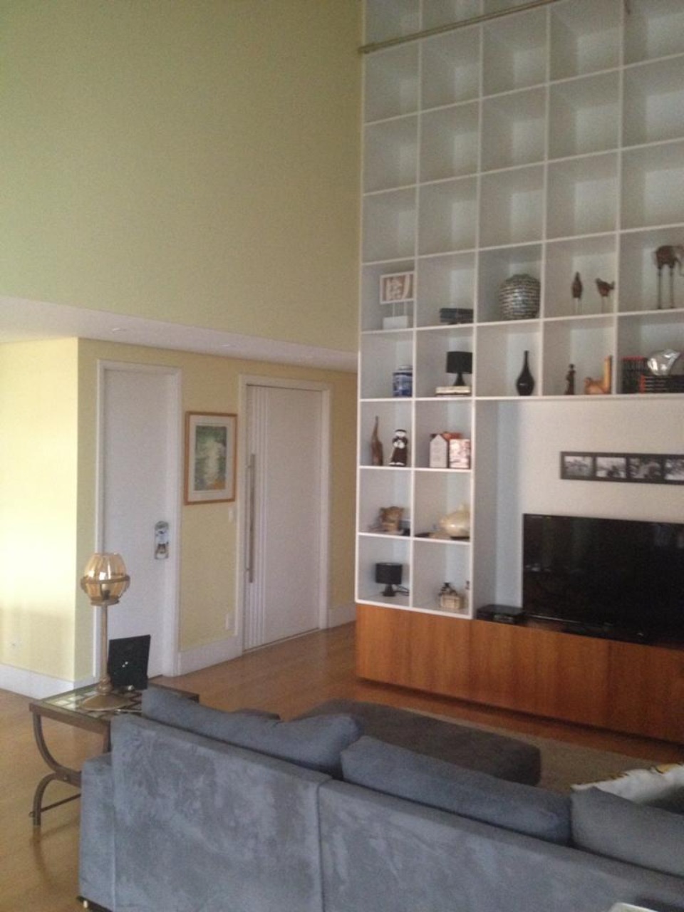 Apartamento à venda com 3 quartos, 184m² - Foto 1