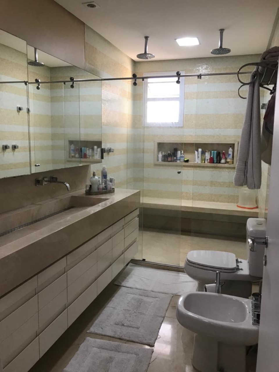 Apartamento à venda com 4 quartos, 281m² - Foto 10