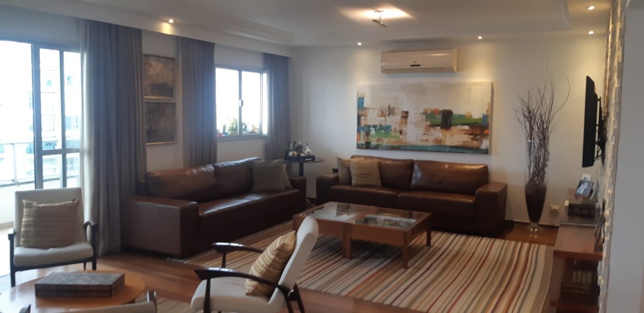 Apartamento à venda com 4 quartos, 240m² - Foto 6