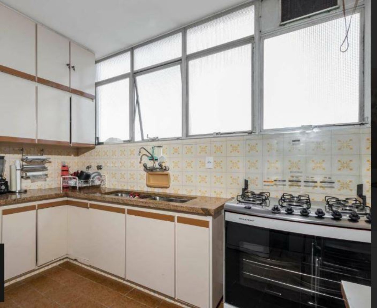 Apartamento à venda com 4 quartos, 285m² - Foto 18