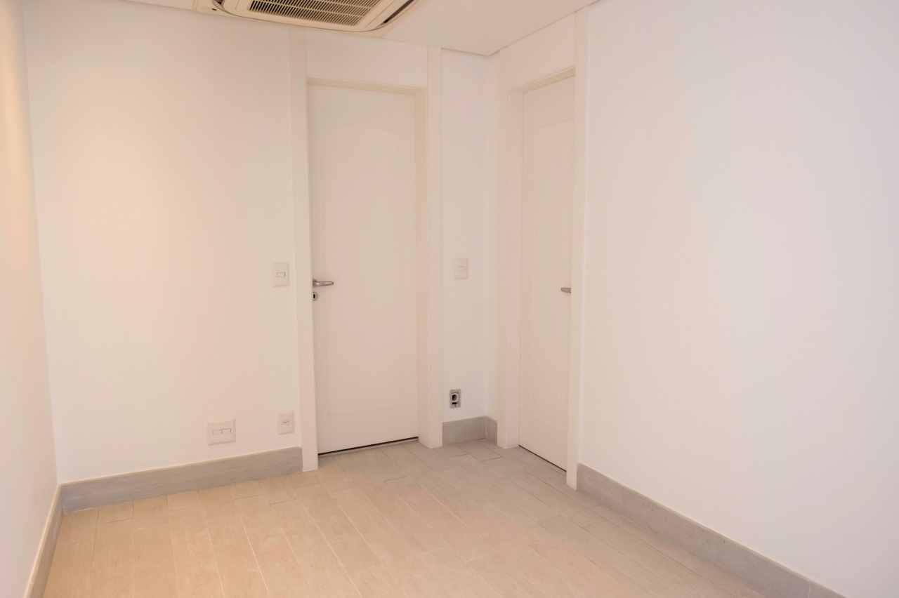 Apartamento à venda com 4 quartos, 273m² - Foto 15