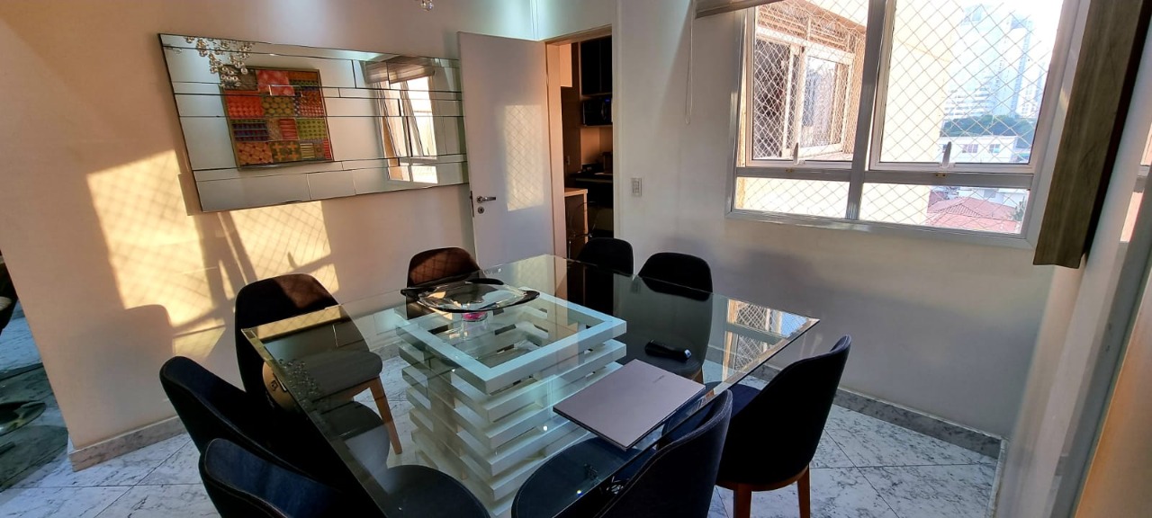 Apartamento à venda com 3 quartos, 180m² - Foto 4