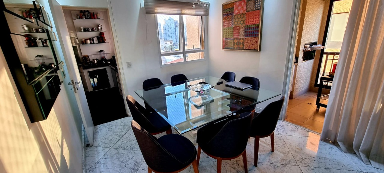 Apartamento à venda com 3 quartos, 180m² - Foto 5