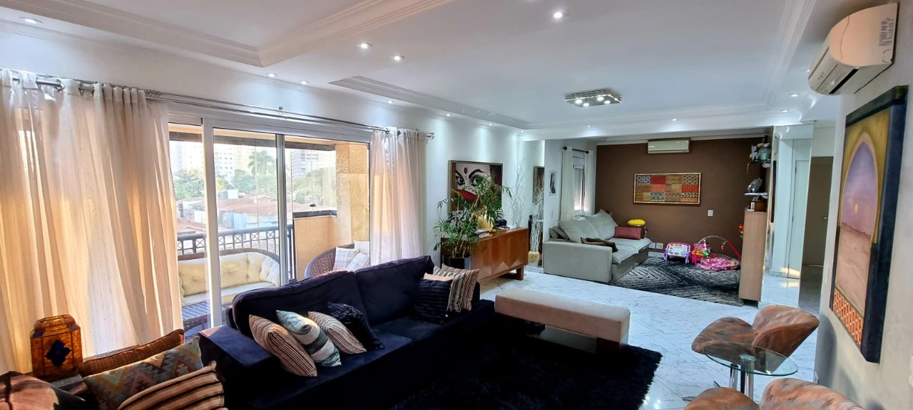 Apartamento à venda com 3 quartos, 180m² - Foto 8