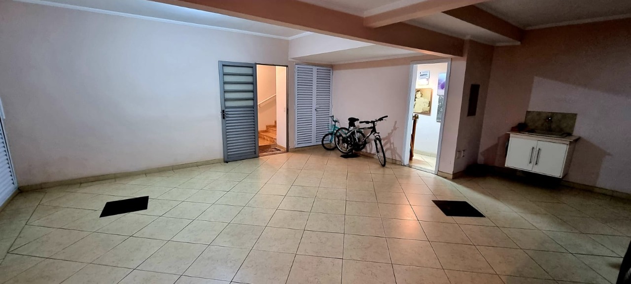 Casa de Condomínio à venda com 4 quartos, 355m² - Foto 9