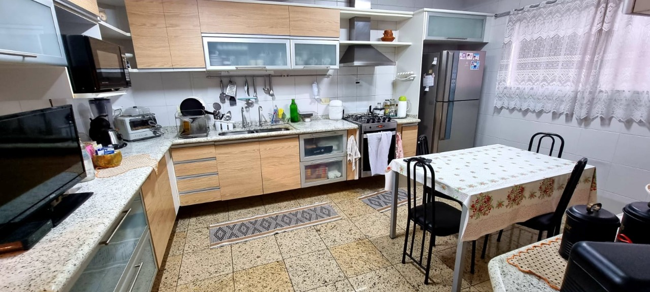 Casa de Condomínio à venda com 4 quartos, 355m² - Foto 13