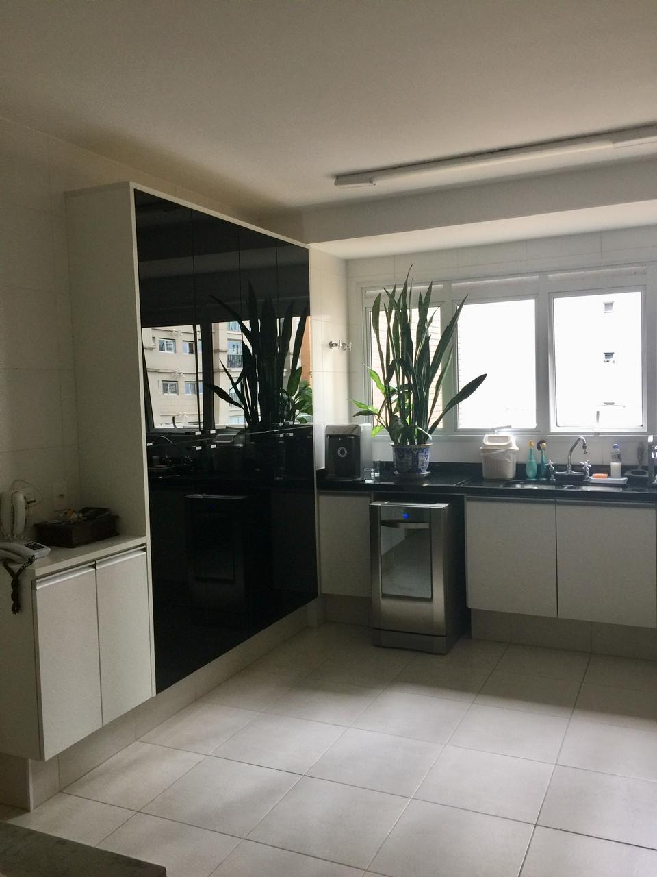 Apartamento à venda com 3 quartos, 350m² - Foto 14