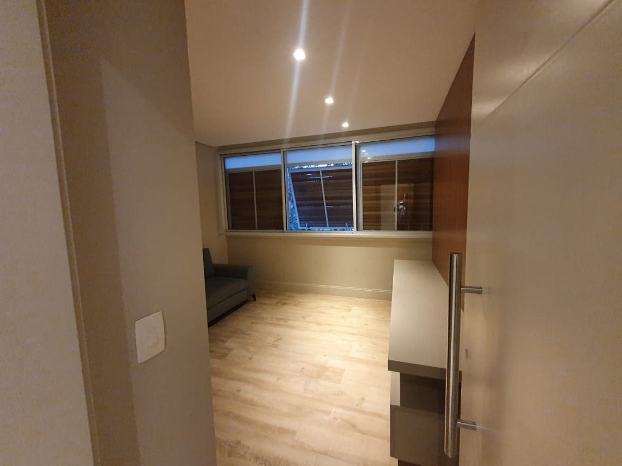 Apartamento à venda com 3 quartos, 137m² - Foto 11