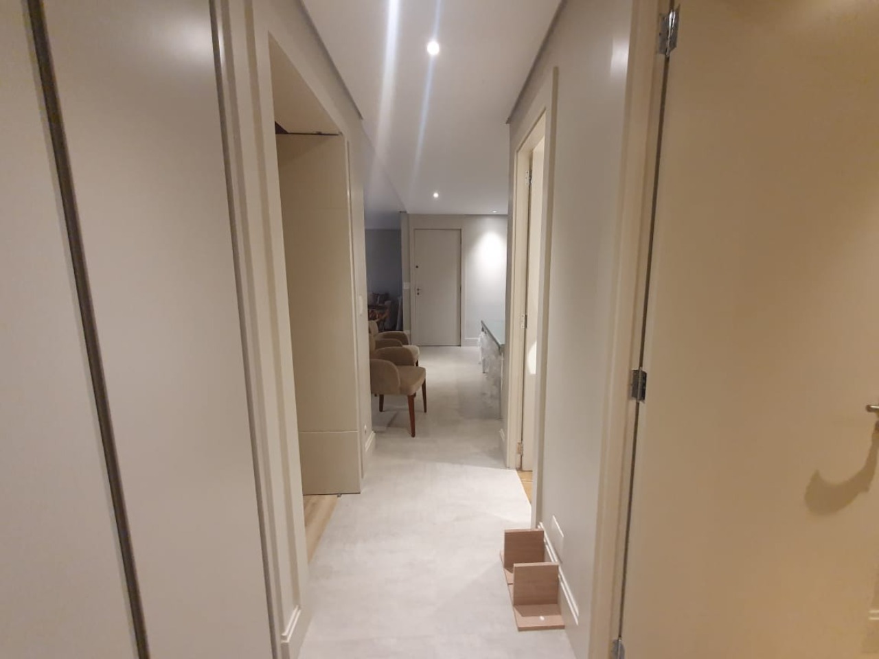 Apartamento à venda com 3 quartos, 137m² - Foto 13