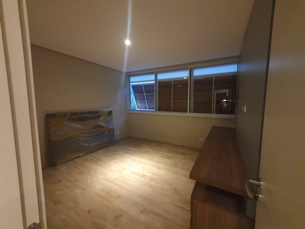 Apartamento à venda com 3 quartos, 137m² - Foto 18