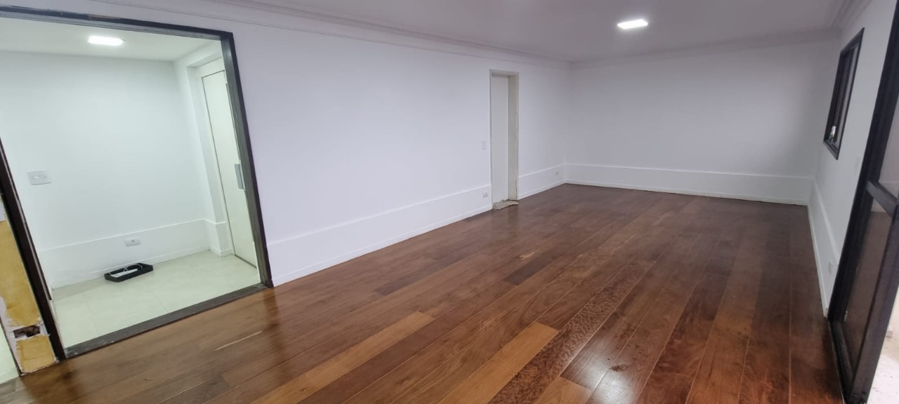 Apartamento à venda com 3 quartos, 167m² - Foto 2