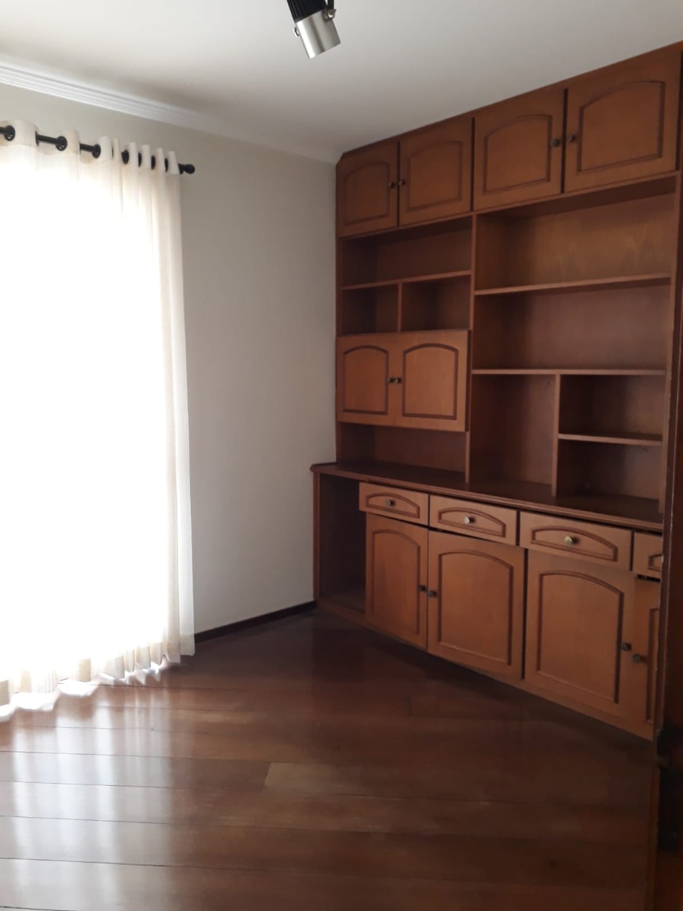 Apartamento à venda com 3 quartos, 198m² - Foto 27