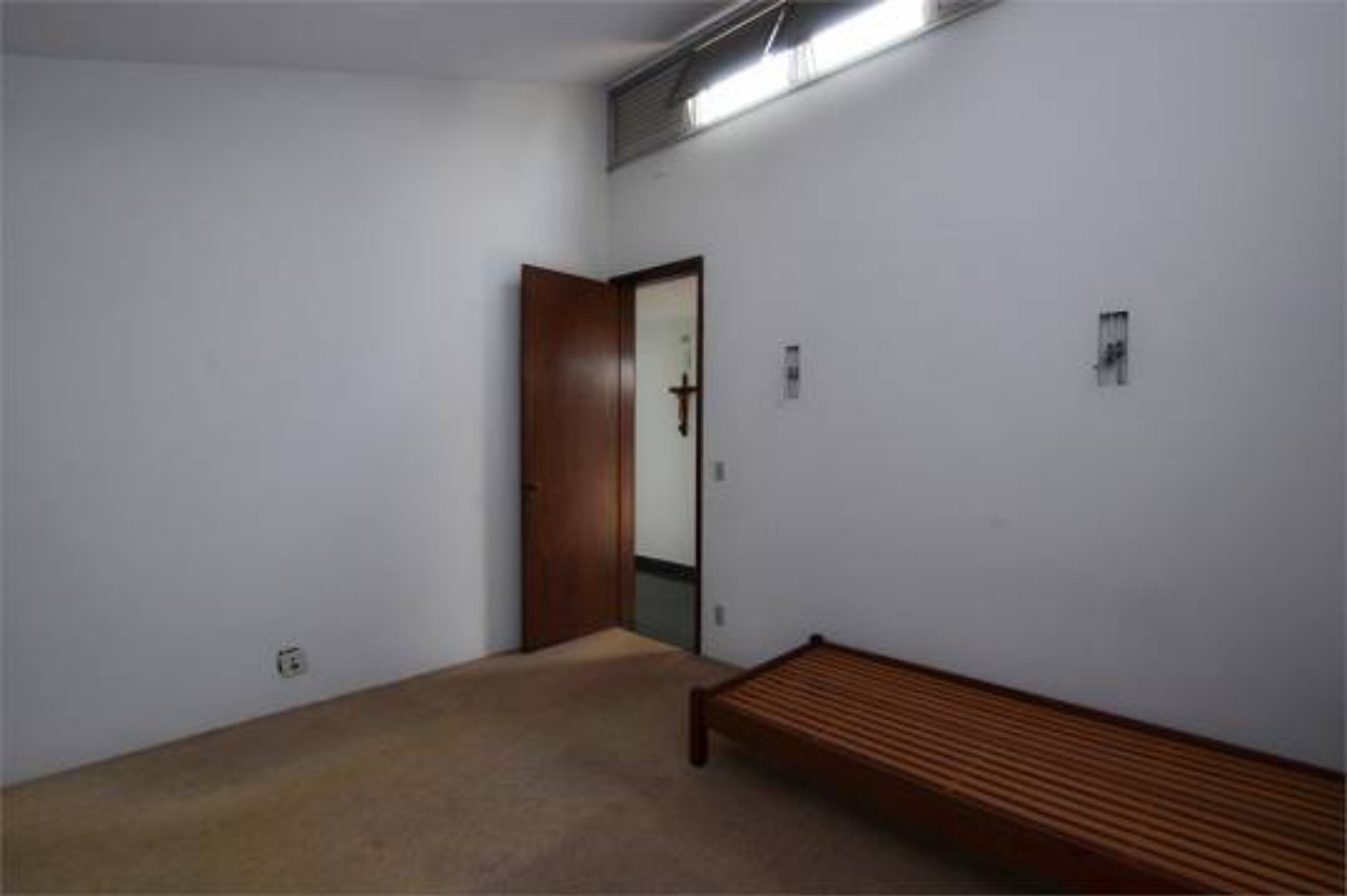 Casa à venda com 4 quartos, 1000m² - Foto 36