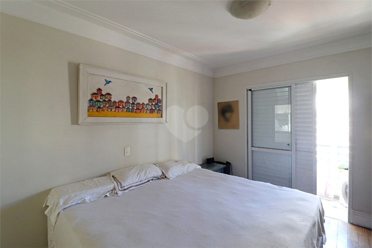 Apartamento à venda com 3 quartos, 170m² - Foto 15