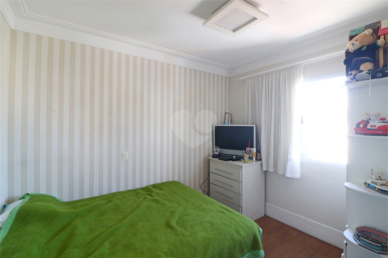 Apartamento à venda com 3 quartos, 170m² - Foto 18