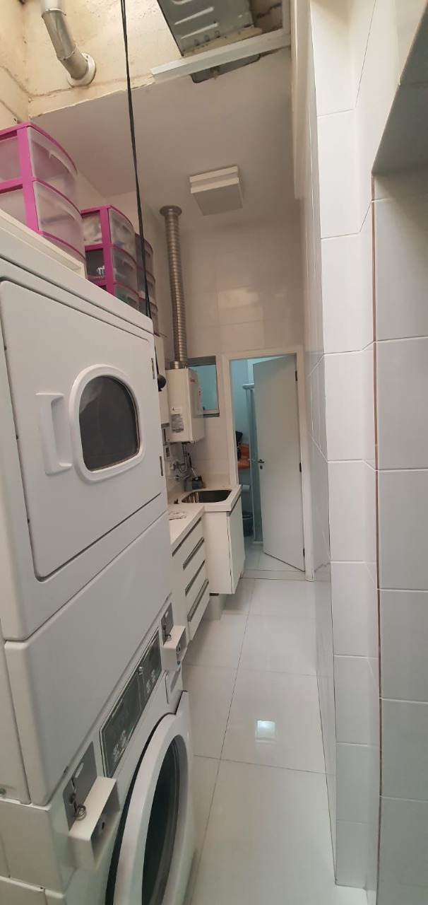 Apartamento à venda com 4 quartos, 214m² - Foto 19